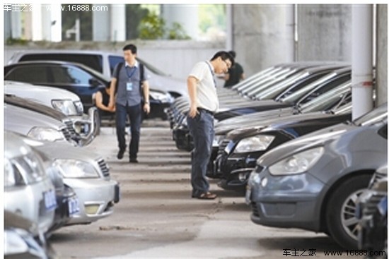 深圳公車拍賣最新公告，細節(jié)解讀與影響分析揭秘